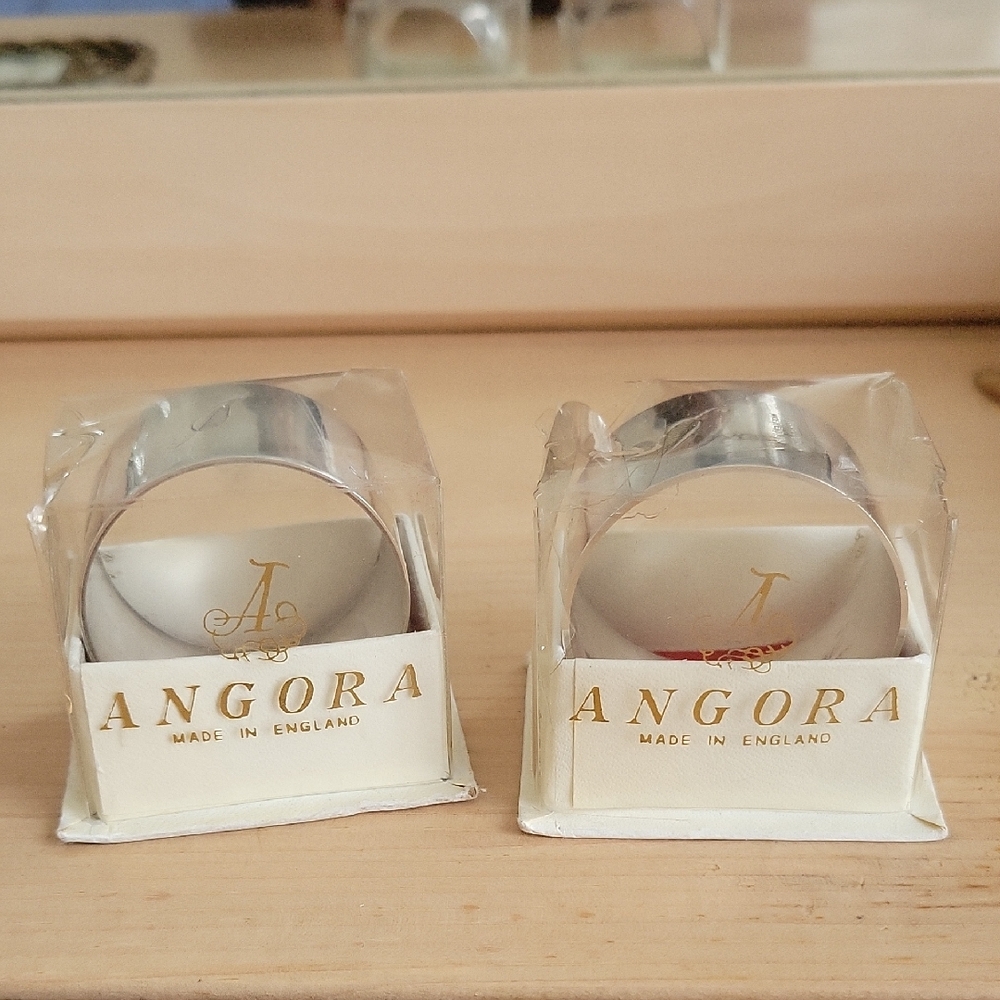 Angora England Silver Napkin Rings - (2)